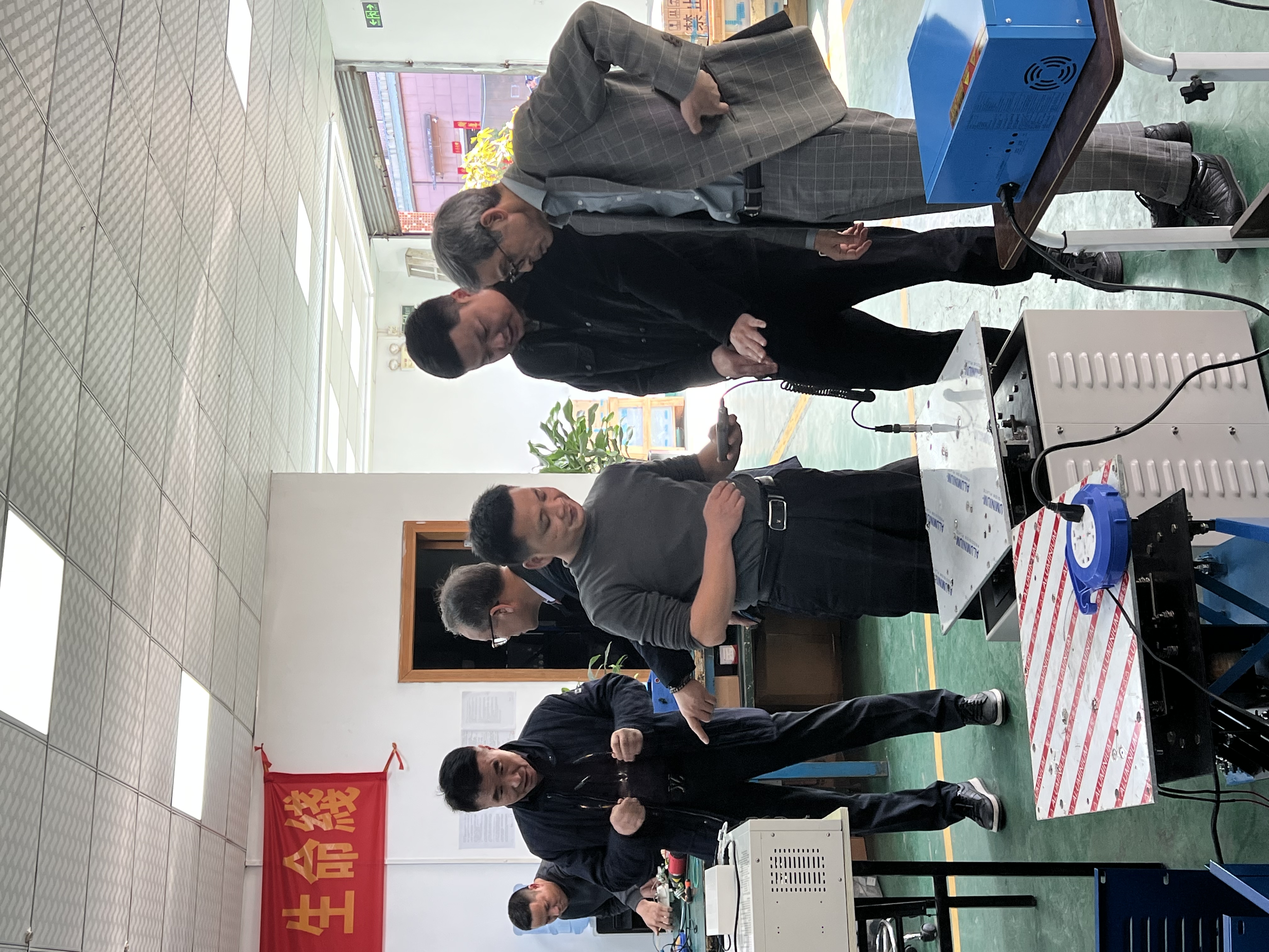 现场考察1.jpg